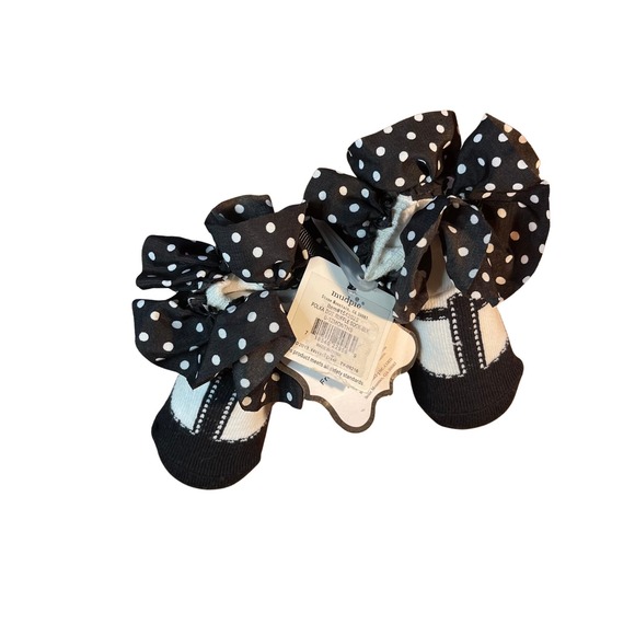 Mud Pie Newborn Polka Dot Ruffle Sock Shoes Black White 0-12 Months - Picture 2 of 8